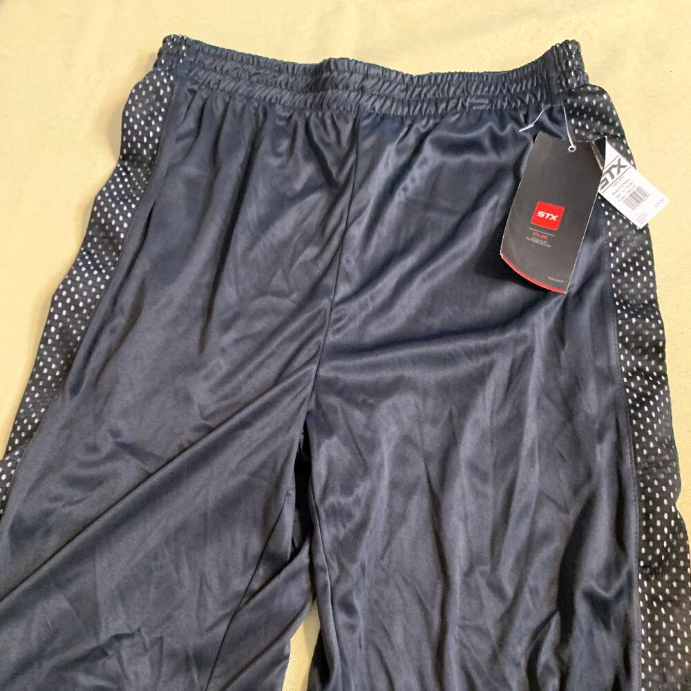 STX Boys Athletic Shorts Size Large